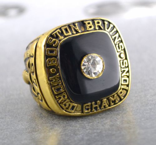NHL Boston Bruins World Champions Gold Ring