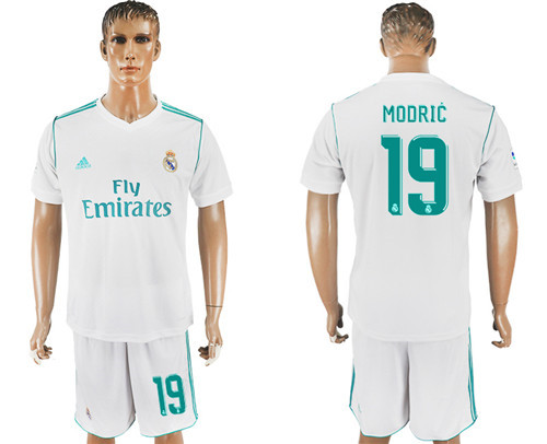 2017 18 Real Madrid 19 MODRIC Home Soccer Jersey