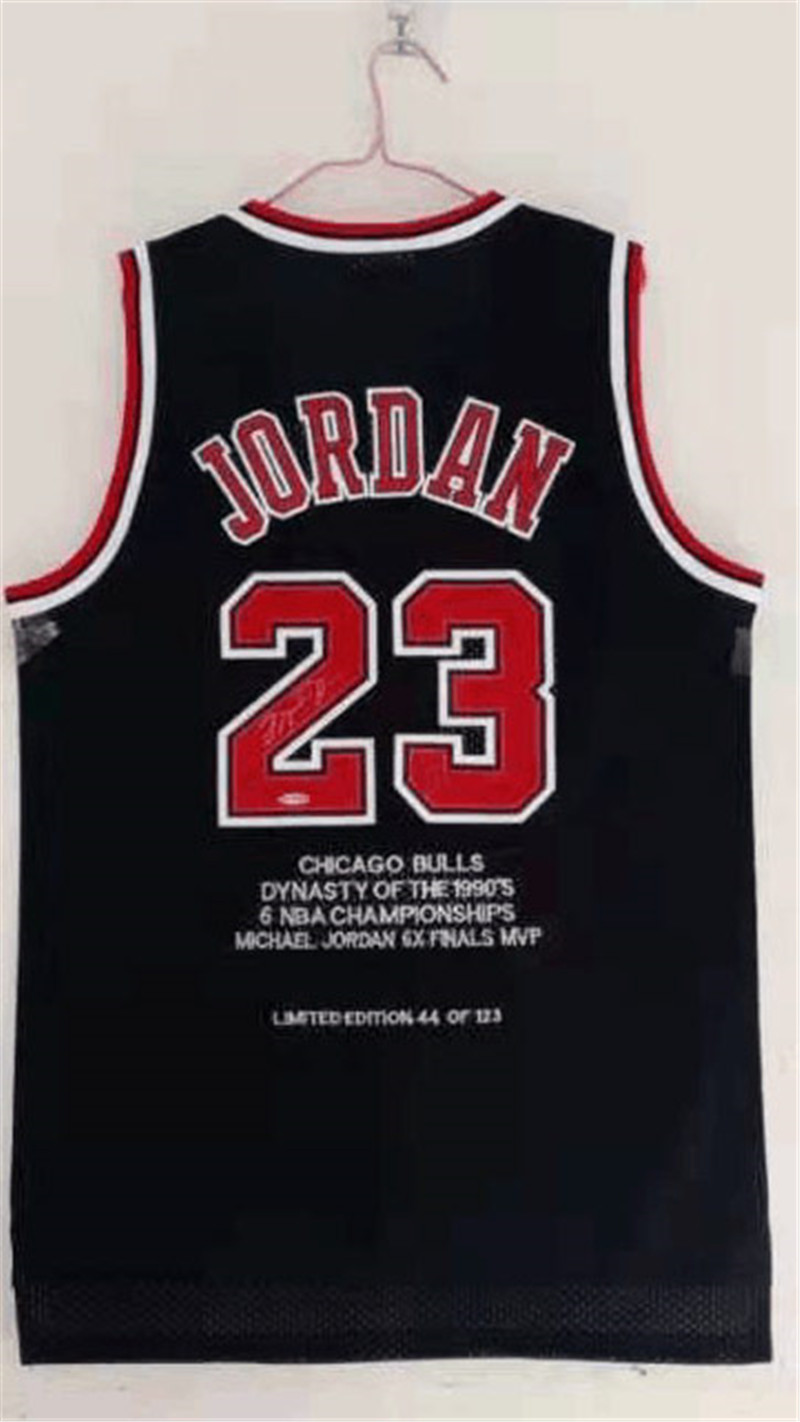 Jordan retired signed edition black