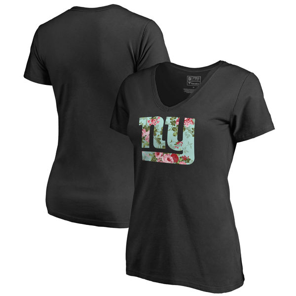 New York Giants NFL Pro Line by Fanatics Branded Women's Lovely Plus Size V Neck T Shirt Black