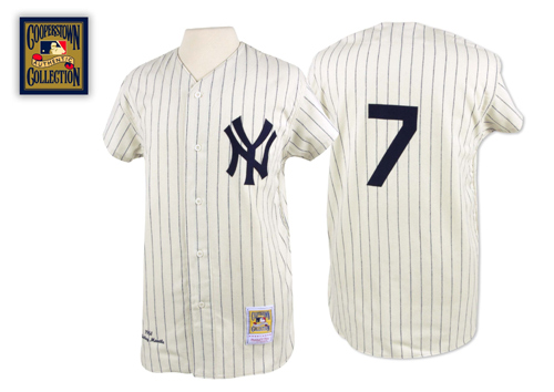 Yankees 7 Mickey Mantle Cream 1961 Cooperstown Collection Jersey